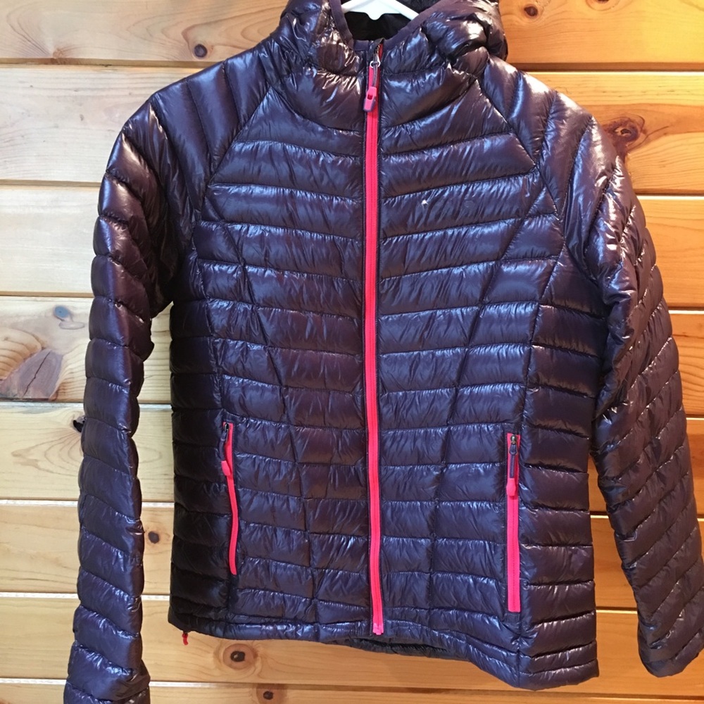 Mountain Hardwear Women’s ghost whisperer Jacket